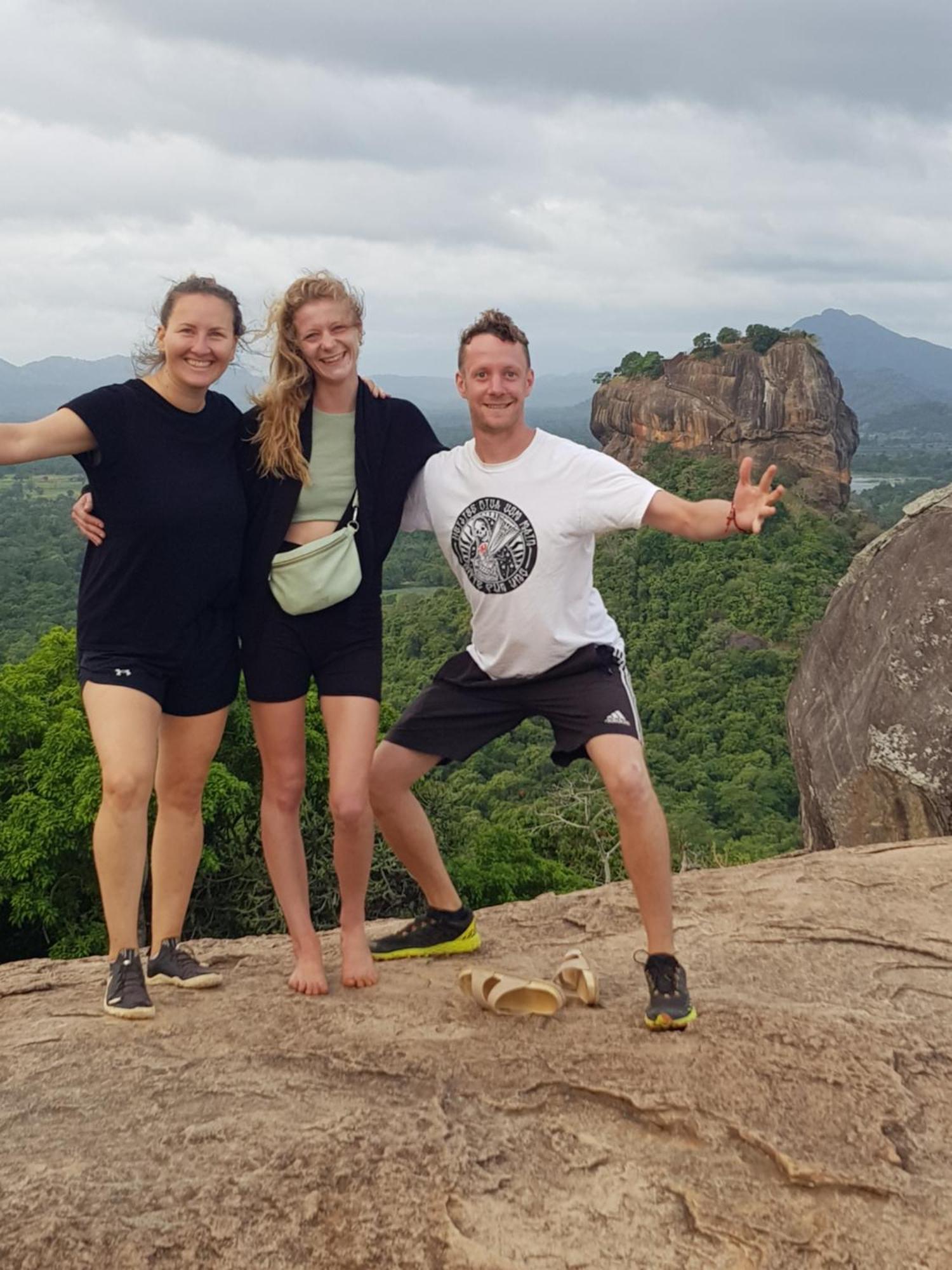 Sigiriya Rastha Hostel Exterior foto
